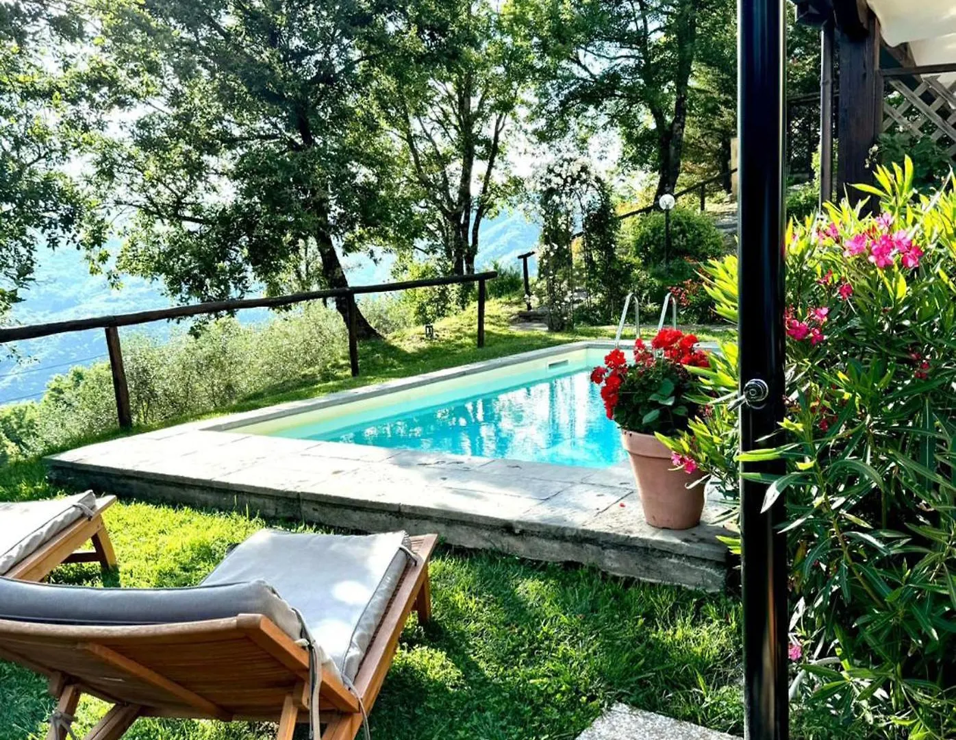 Villa Nel Verde | Civico 2 Uzzano
